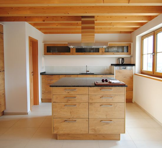 Roland Liegl - küche. bad. innenarchitektur. referenzen küche